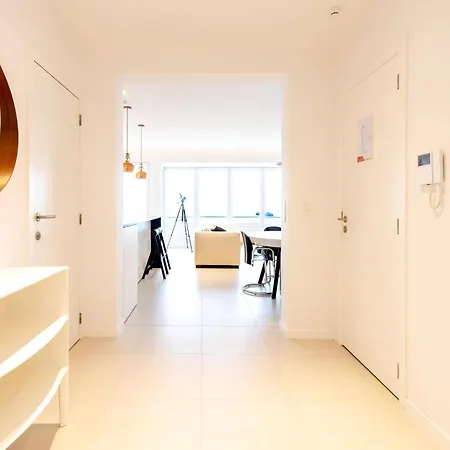 Apartment With Open View Of The Sea
