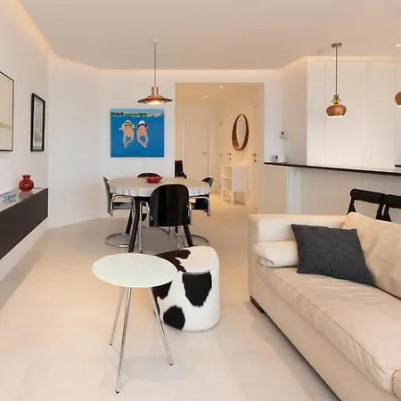 On Zeedijk With Sea View 아파트 미들케르케